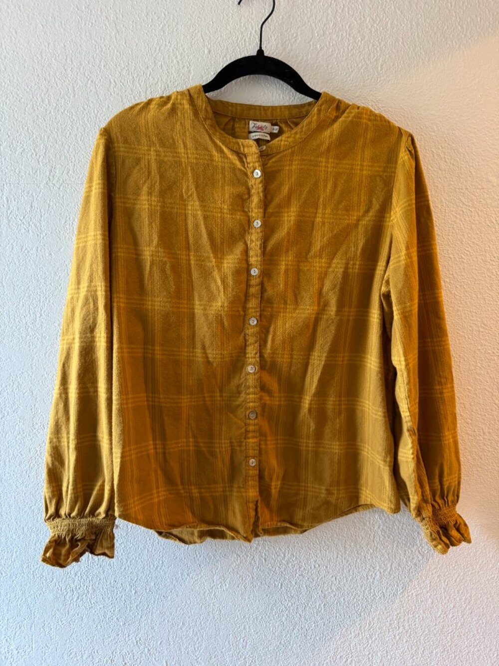 Faherty Women's Harper Button Down Blouse Aspen Gold, Size M